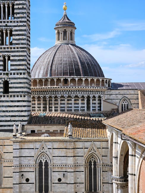 Siena Duomo interior altarpiece detail